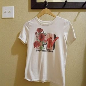 Women's MTV shirt